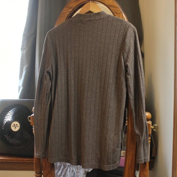 Matty M Top - Picture 7 of 9